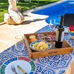 Glamour By Portucasa Villa