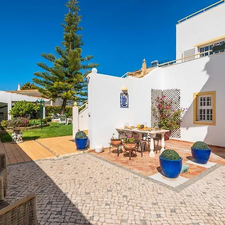 Villa Glamour By Portucasa Armação de Pêra