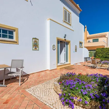 Glamour By Portucasa Villa