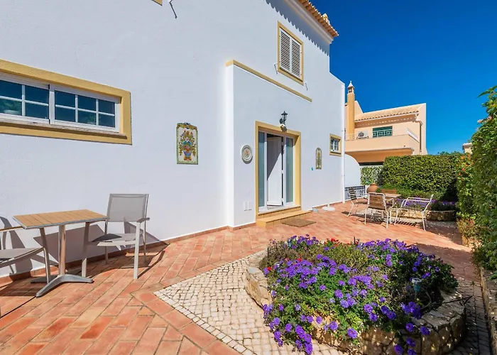 Glamour By Portucasa Villa